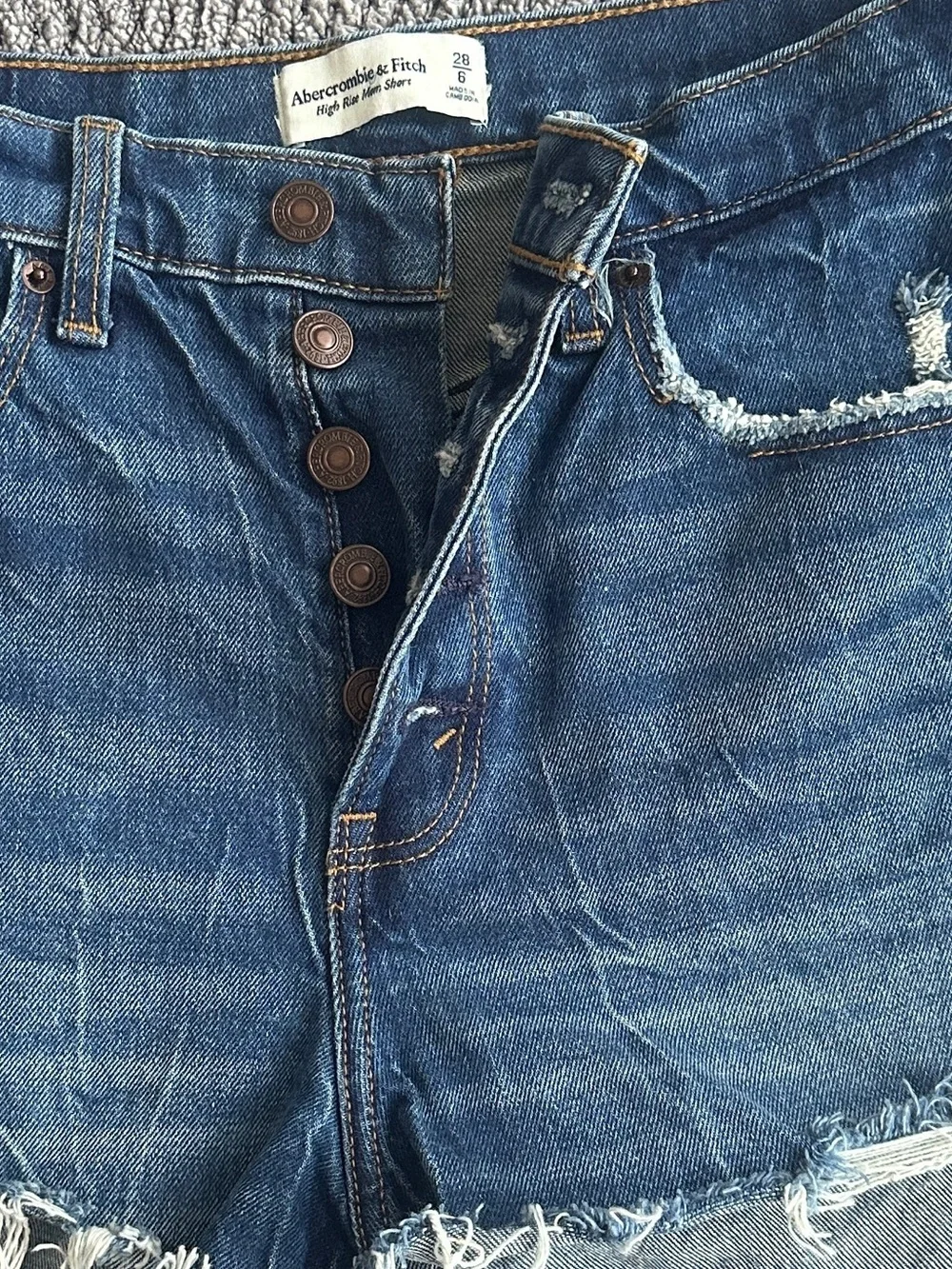 Abercrombie & Fitch Distressed Button Fly Blue Denim Shorts 28/6